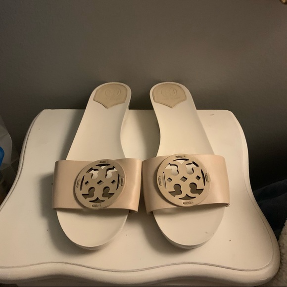 Tory Burch wedges - Picture 1 of 3